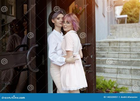 lesbiche formose|donne formose lesbian lesbo Cerca